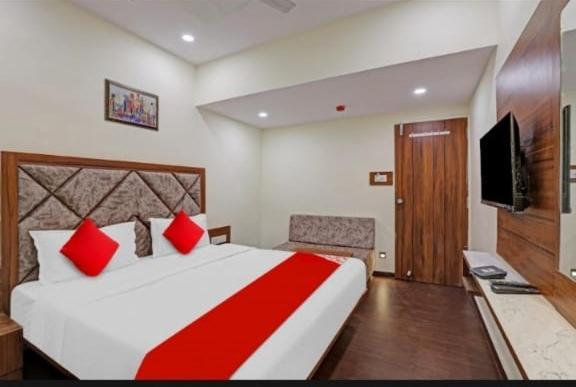 Hotel Swagat Inn أحمد أباد المظهر الخارجي الصورة