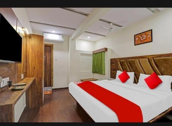Hotel Swagat Inn أحمد أباد المظهر الخارجي الصورة